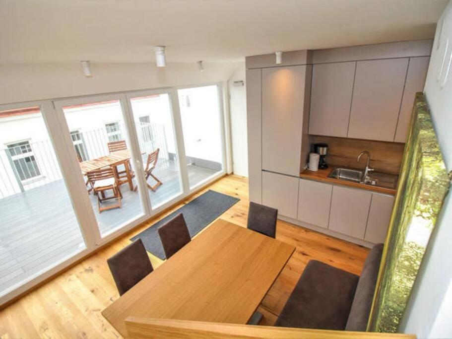 Luxury 2-Floor Rooftop Apartment With Terrace In The City Center Wien Eksteriør billede