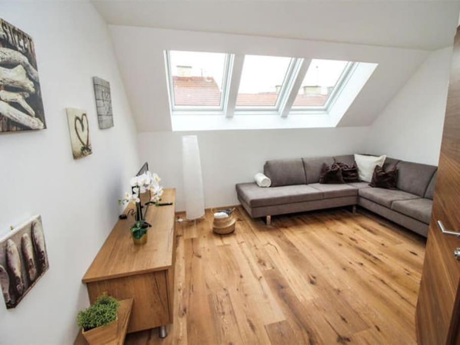 Luxury 2-Floor Rooftop Apartment With Terrace In The City Center Wien Eksteriør billede